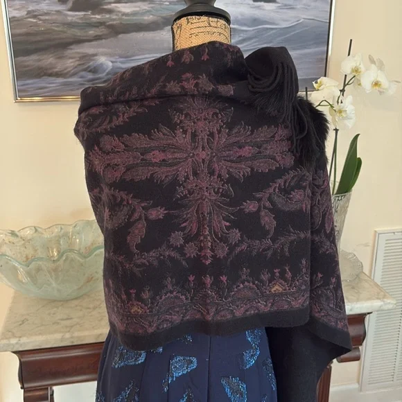 LA Fiorentina NEIMAN Marcus Genuine Fur wool wrap shawl scarf black purple rare - Picture 7 of 14